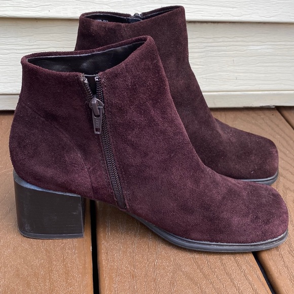 White Mountain Suede Ankle Boots - Picture 2 of 9